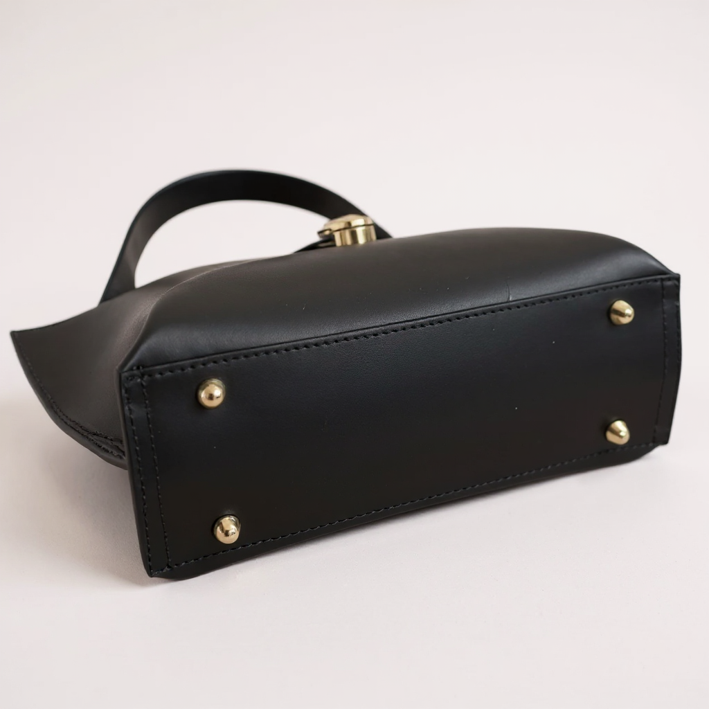 rebecca satchel